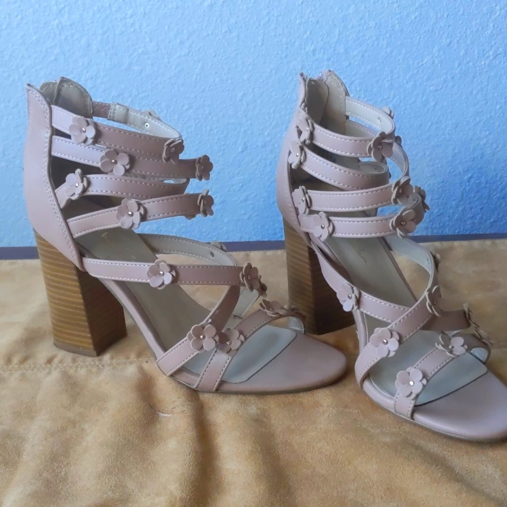 N by Nicole Miller (Daisy) Heels